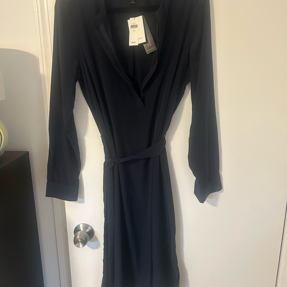 Elegant Black Long-Sleeve Dress